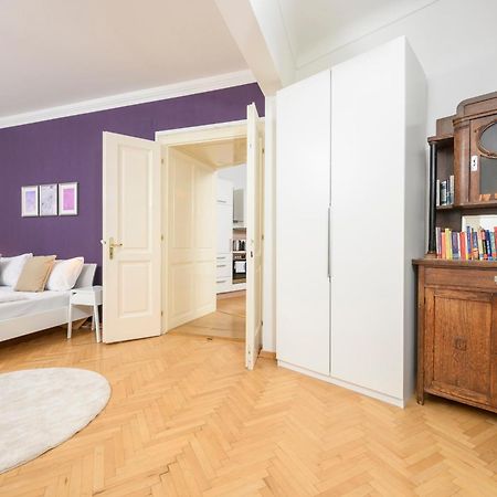 Central City Apartments Вена Экстерьер фото