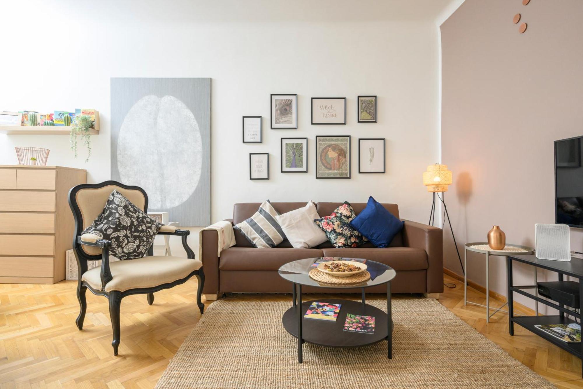 Central City Apartments Вена Экстерьер фото