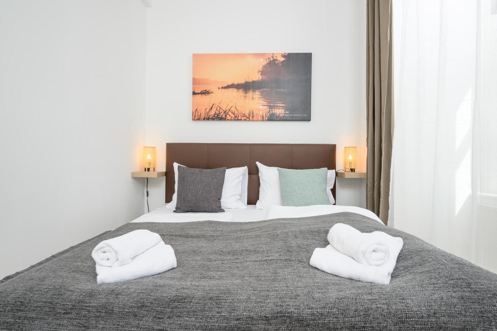 Central City Apartments Вена Экстерьер фото