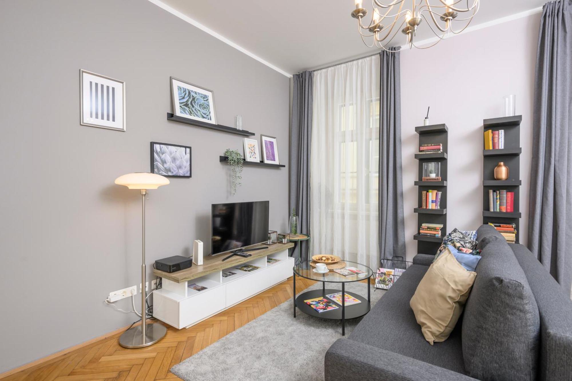 Central City Apartments Вена Экстерьер фото