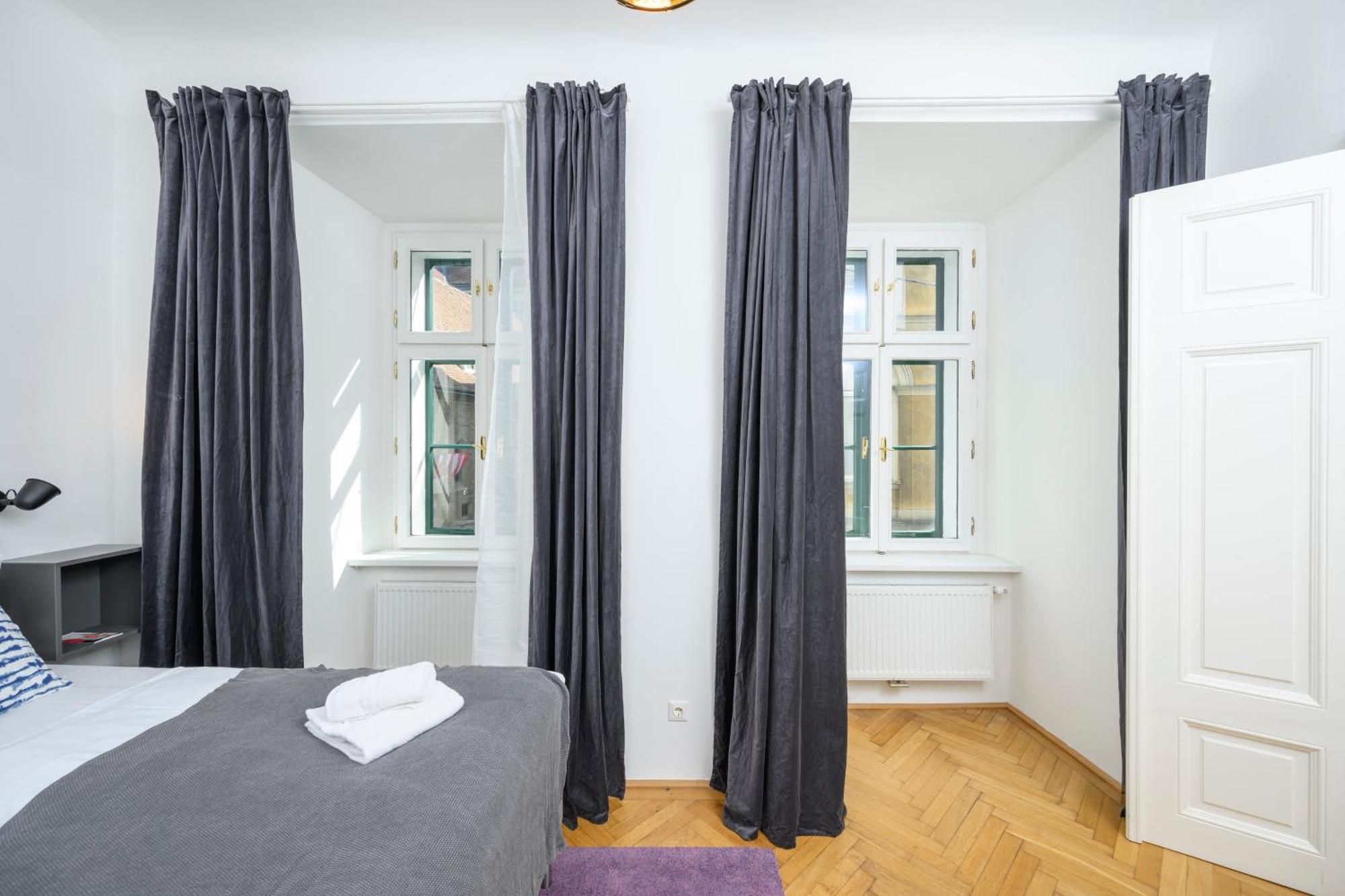 Central City Apartments Вена Экстерьер фото